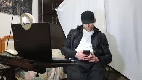 Marco. When Im offline you can view premium content in bio online show from February 2025 07:14:02 PM