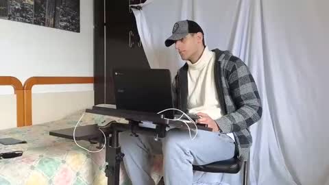 Marco. When Im offline you can view premium content in bio online show from February 2025 10:15:02 AM