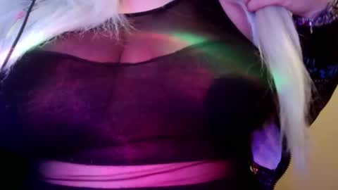 Snapshot of spinnerbitch chatting on March 2026 02:26:02 AM Vanessa Spade online show from March 2026 02:26:02 AM