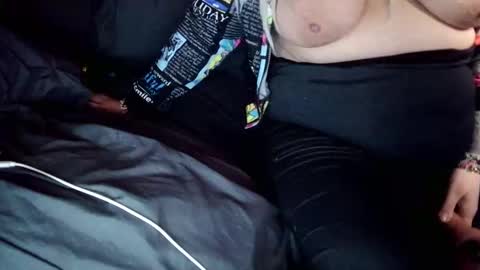 Snapshot of spinnerbitch chatting on March 2026 09:03:02 PM Vanessa Spade online show from March 2026 09:03:02 PM