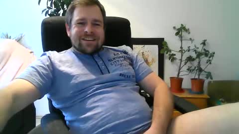 spirit_2706 online show from January 2025 12:39:02 PM