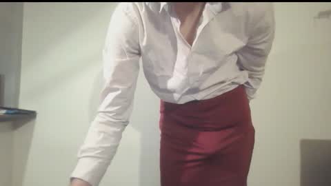 Snapshot of splafy chatting on March 2026 11:48:01 PM ellie online show from March 2026 11:48:01 PM