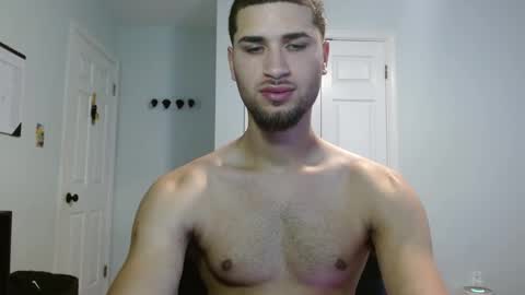 Snapshot of splash8x chatting on December 2024 05:48:01 PM Splash8x online show from December 2024 05:48:01 PM