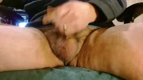 Snapshot of splash_w chatting on February 2025 05:51:02 PM Splash Man online show from February 2025 05:51:02 PM