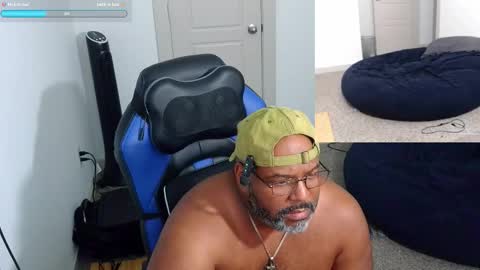 Snapshot of splenda_daddy_50 chatting on October 2025 08:51:02 PM Blaque Jaystone online show from October 2025 08:51:02 PM