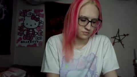 Snapshot of spoiledprincess4 chatting on November 2025 11:21:01 AM spoiledprincess4 online show from November 2025 11:21:01 AM