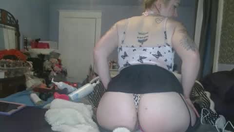 Snapshot of sporegeous chatting on April 2026 08:28:01 PM sporegeous online show from April 2026 08:28:01 PM