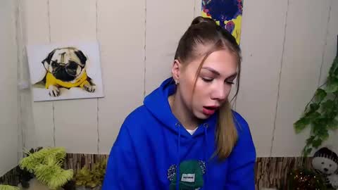 Karina online show from December 2024 11:00:01 AM