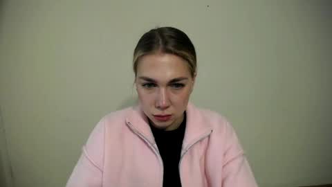 Snapshot of sport_tall_karina chatting on April 2026 09:30:02 AM Karina online show from April 2026 09:30:02 AM