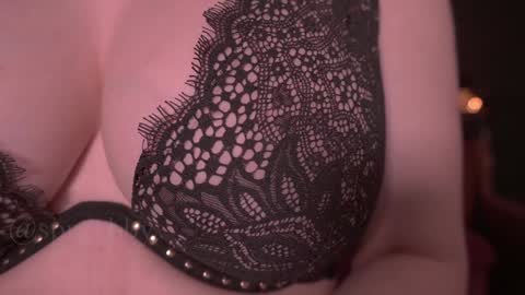 Abby online show from December 2024 11:18:02 PM