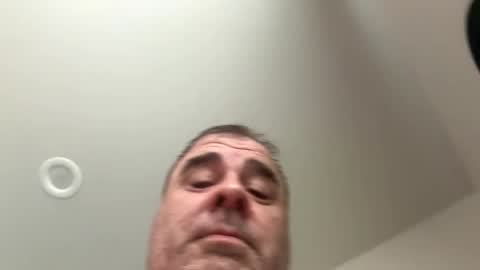 sprtsnut33 online show from November 2025 06:04:02 PM