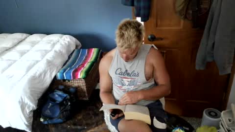 Snapshot of spun_redneck chatting on July 2026 07:52:01 PM Spun Redneck online show from July 2026 07:52:01 PM