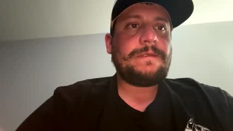 Snapshot of squirrlycock1 chatting on May 2026 04:40:02 AM squirrlycock1 online show from May 2026 04:40:02 AM