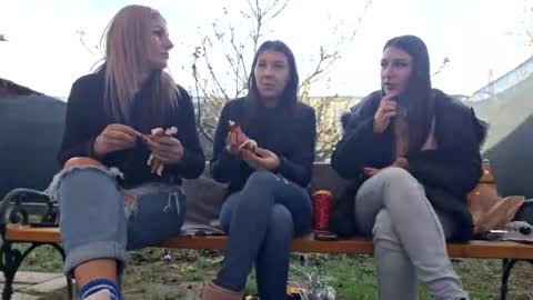 My name is Maya Lush is activeThere are legends that in this room all your wishes can come true  Private is Open online show from November 2025 07:18:02 AM