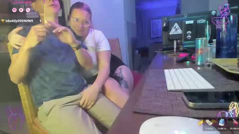 Roxy Day  Mossimo Knight online show from September 2025 04:40:02 AM