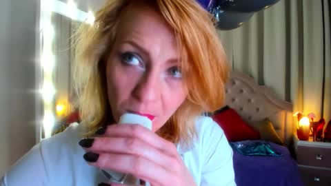 Alisa online show from October 2025 11:18:01 PM