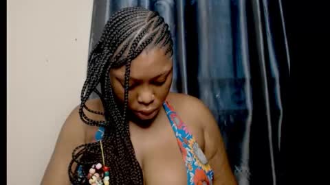 Snapshot of squirtyqueenxx chatting on October 2025 09:54:02 AM gold online show from October 2025 09:54:02 AM