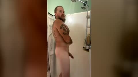 Snapshot of sqzxriehlqqw chatting on July 2026 12:52:02 PM Luv2Cum4u online show from July 2026 12:52:02 PM