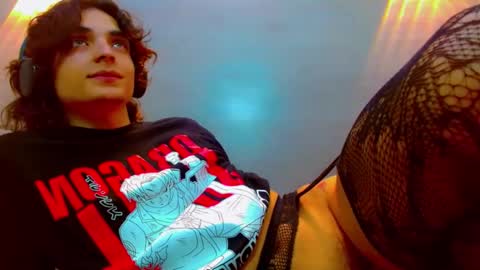 ethan online show from October 2025 02:21:02 PM