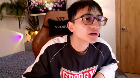 sr_evann online show from May 2026 04:38:01 PM