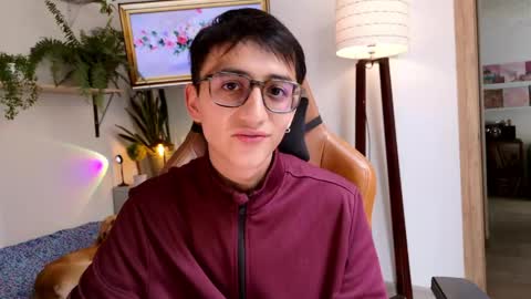 sr_evann online show from May 2026 05:31:02 PM