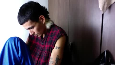 Snapshot of srcejotas chatting on April 2026 06:32:01 PM sorry mom online show from April 2026 06:32:01 PM