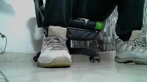 sr master cum its my old account online show from February 2025 08:40:01 PM