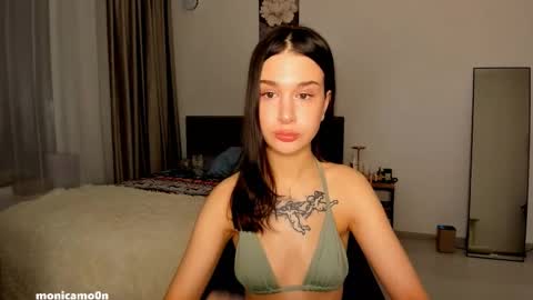 Snapshot of ssash1mii chatting on February 2025 05:09:01 PM Hey guys i miss you so much  online show from February 2025 05:09:01 PM