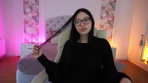 Snapshot of ssoftaura chatting on April 2026 12:32:01 PM ssoftaura online show from April 2026 12:32:01 PM