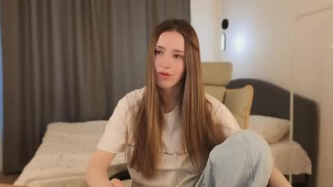 Chloe online show from May 2026 05:16:02 AM
