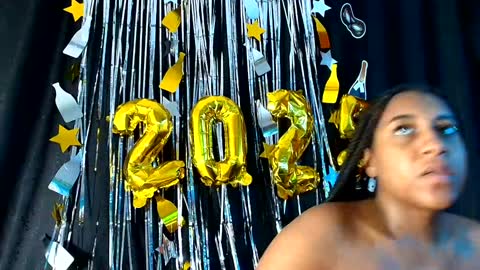   online show from December 2024 02:03:02 PM