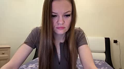 Snapshot of stacy_charm_ chatting on April 2026 05:28:01 PM stacy_charm_ online show from April 2026 05:28:01 PM