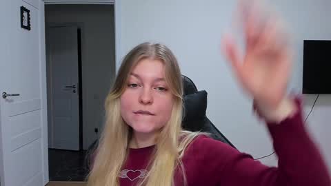 Stacy  online show from December 2024 10:05:02 AM