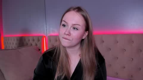 Snapshot of stacy_moorexx chatting on April 2026 08:37:01 PM STACY online show from April 2026 08:37:01 PM
