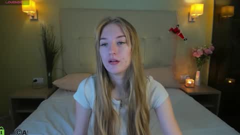 Stacy Mon Tue Wed Thu Fri Sun GMT GMT 3 1000am - 0400pm  online show from January 2026 09:24:01 AM