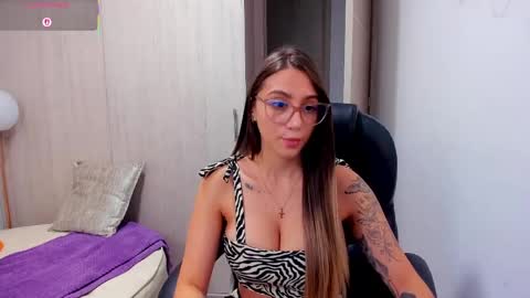 Snapshot of stacyconner chatting on April 2026 04:01:01 AM Stacy Conner online show from April 2026 04:01:01 AM