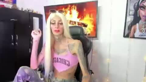 Snapshot of stacymalibuxx chatting on July 2026 07:45:01 PM stacymalibuxx online show from July 2026 07:45:01 PM