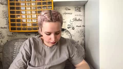 Emma online show from February 2026 05:04:01 AM