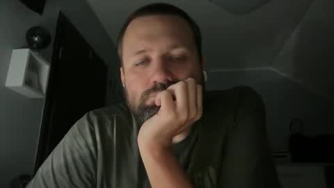 Snapshot of stadtneurotiker chatting on January 2026 08:58:02 PM Peter online show from January 2026 08:58:02 PM