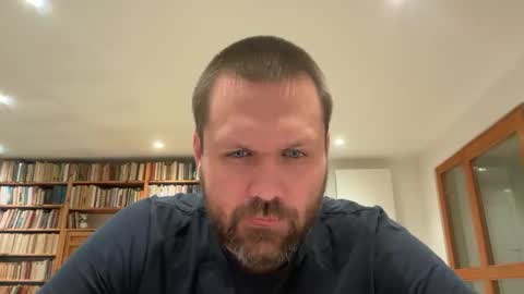 Snapshot of stadtneurotiker chatting on January 2026 07:56:02 PM Peter online show from January 2026 07:56:02 PM