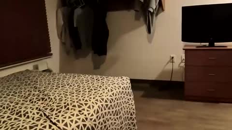 Snapshot of staightupdownbad chatting on November 2025 03:05:01 AM Straightupdownbad online show from November 2025 03:05:01 AM