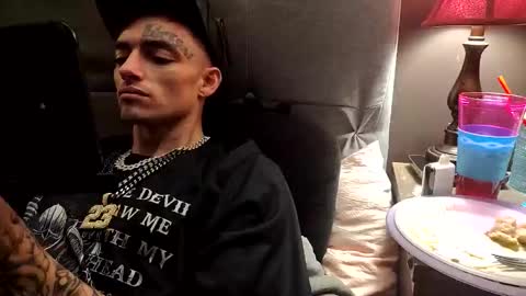 Snapshot of staightupdownbad chatting on January 2026 07:01:02 AM Straightupdownbad online show from January 2026 07:01:02 AM