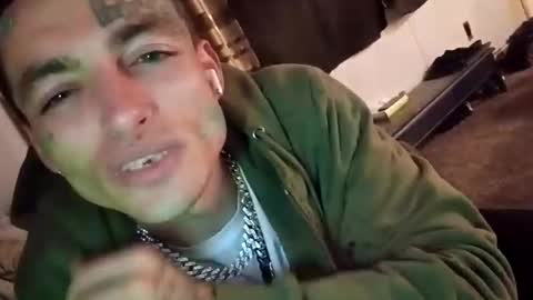 Straightupdownbad online show from April 2026 04:32:02 AM