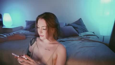 Kristina online show from October 2025 04:49:02 PM