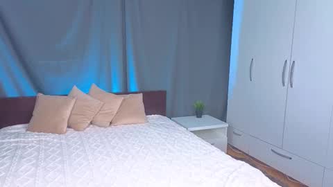 Snapshot of star_madison chatting on November 2025 07:24:01 PM Madison online show from November 2025 07:24:01 PM