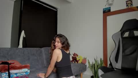 star_shooting online show from July 2026 07:39:01 PM