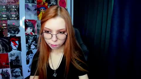 Snapshot of star_tarra chatting on May 2026 01:45:01 AM Tarra online show from May 2026 01:45:01 AM
