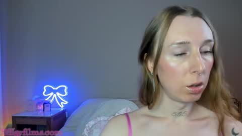 Snapshot of starduvall chatting on March 2026 09:30:02 PM Star Deluge online show from March 2026 09:30:02 PM