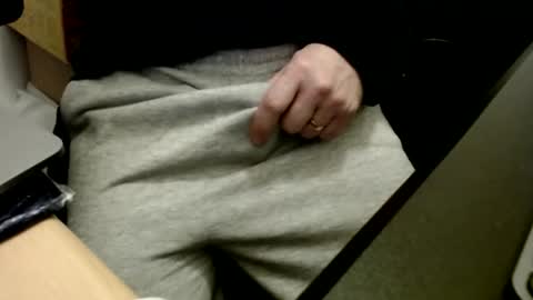 Snapshot of stargazer1069 chatting on February 2025 08:22:01 AM stargazer1069 online show from February 2025 08:22:01 AM