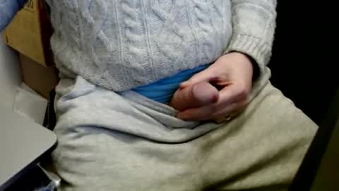 Snapshot of stargazer1069 chatting on March 2025 09:07:02 AM stargazer1069 online show from March 2025 09:07:02 AM